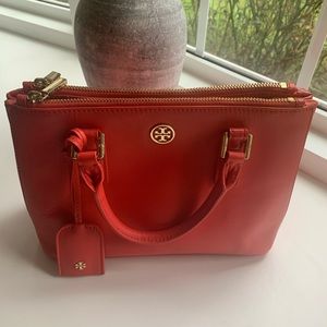 🔥Tory Burch🔥 Small Satchel with Crossbody Strap. FIRM PRICE.